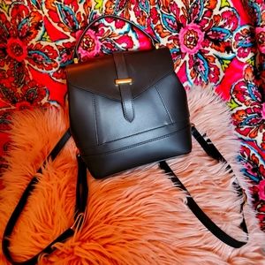 Divina Firenze Mini Black backpack